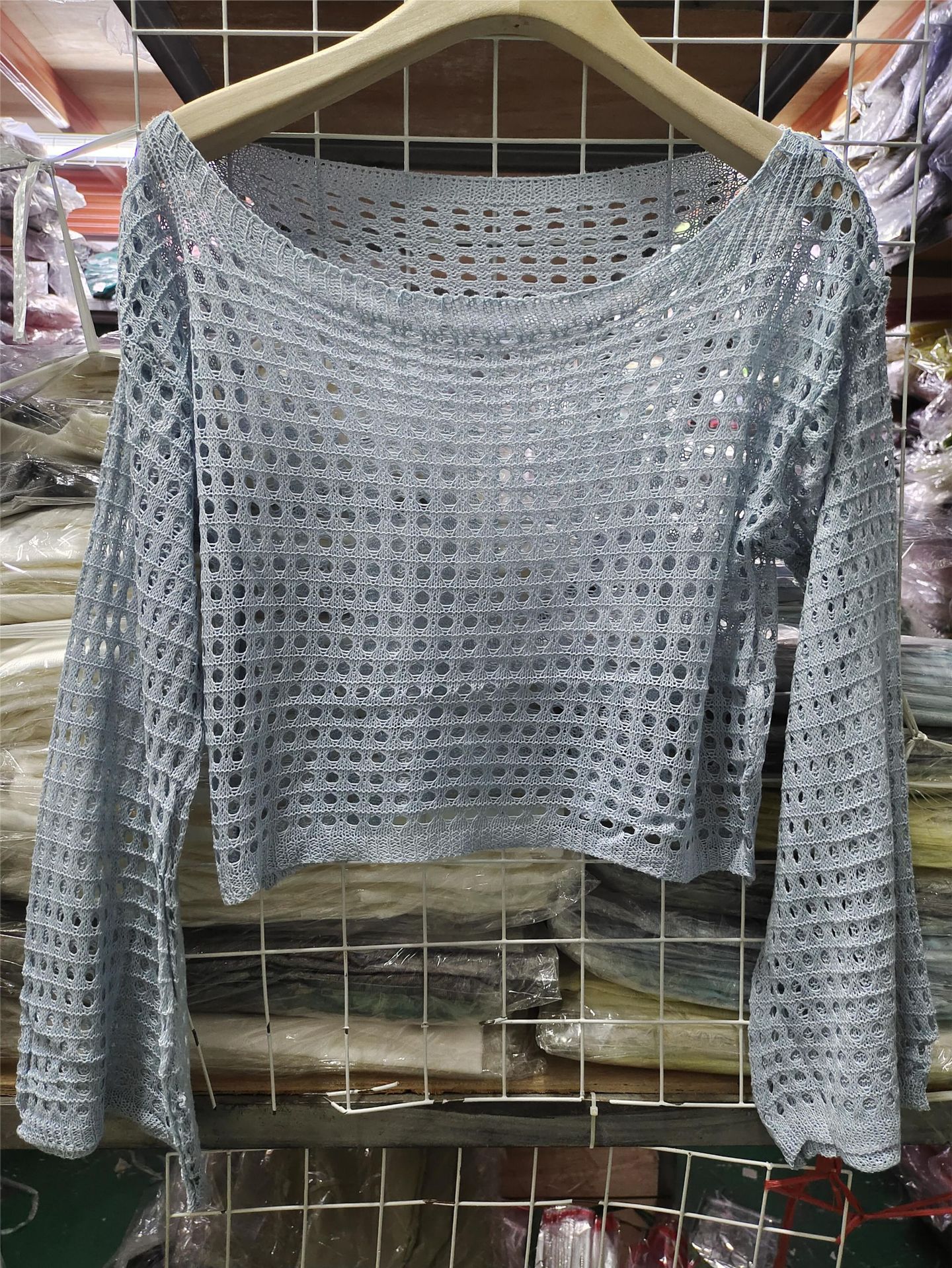 Women's Short Long-sleeved Sweater Design Thin Top