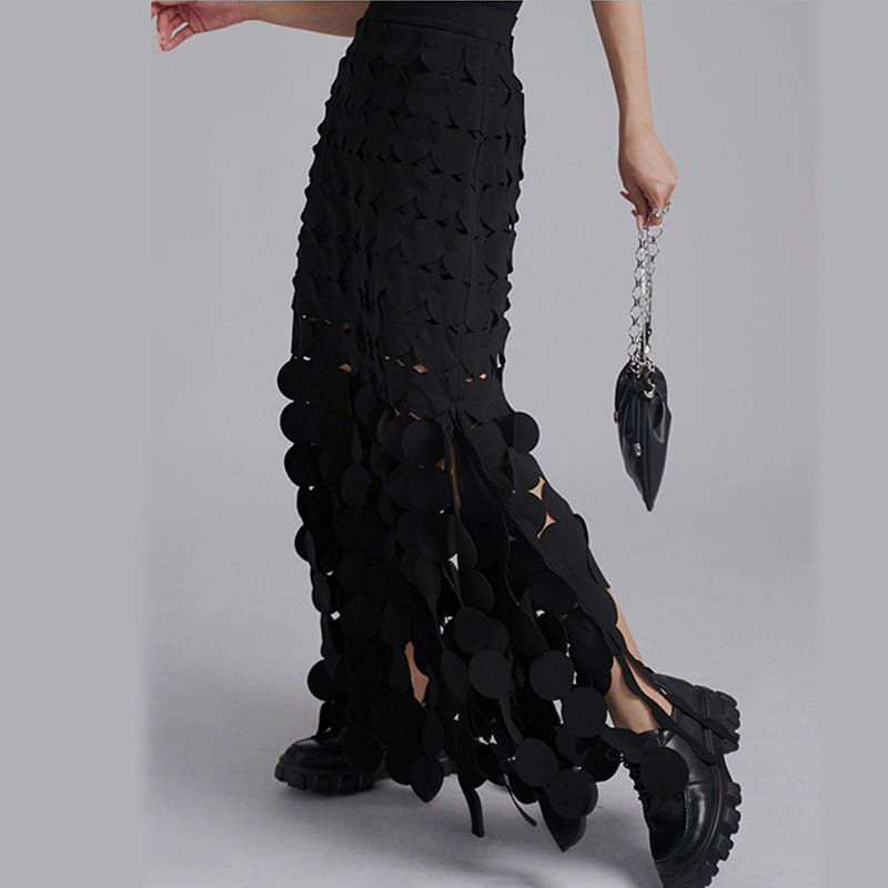 Fringed skirt with tassels