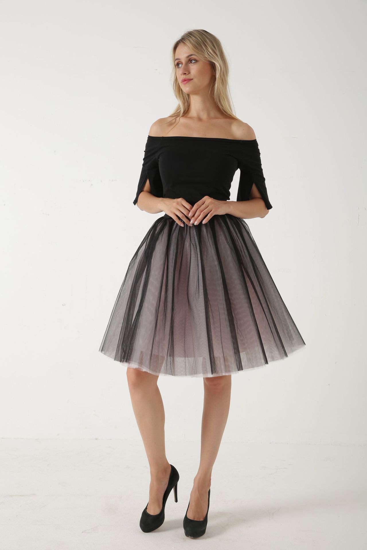 Mesh Pleated Bubble Skirt