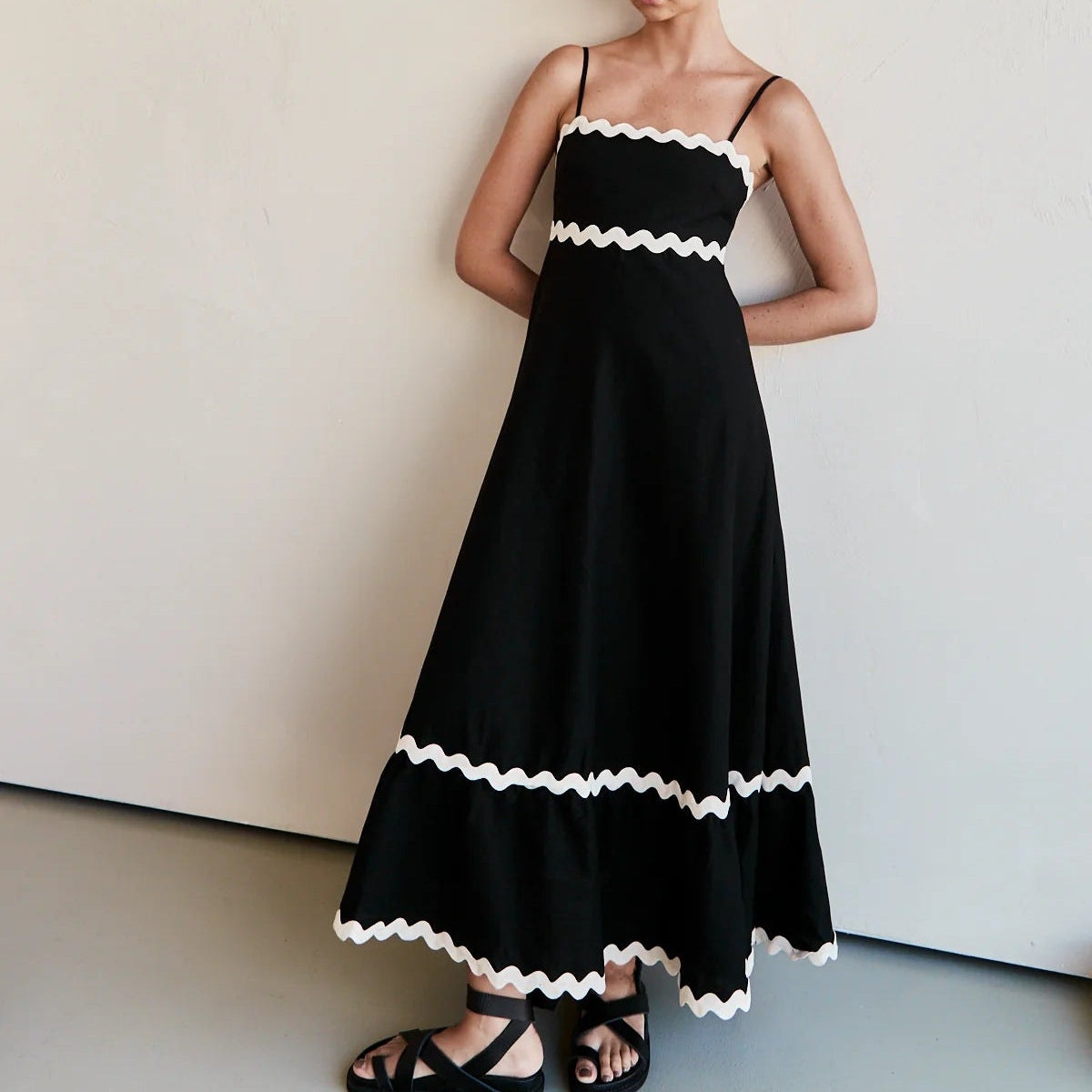New Suspender Long Dress Summer Fashion Solid Color Wave Pattern Printed Beach Dresses For Womens Clothing
