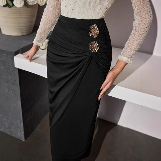 High Waisted Skirt with Rose Metal Buckle