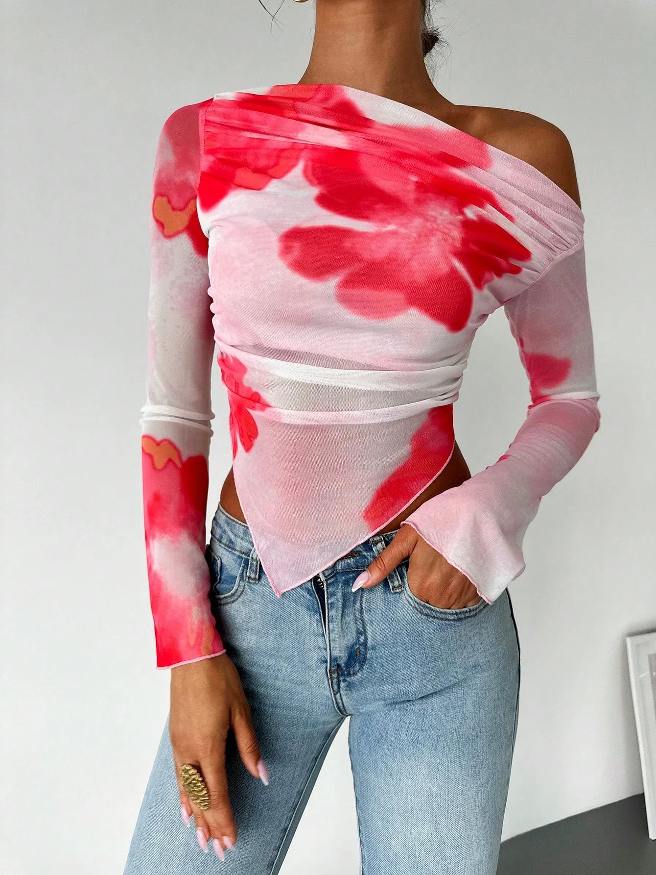 Spring and Summer Design Sense Irregular Oblique Shoulder Tie-dye Print Design Long Sleeve T-shirt Slim-fit Blouse Woman