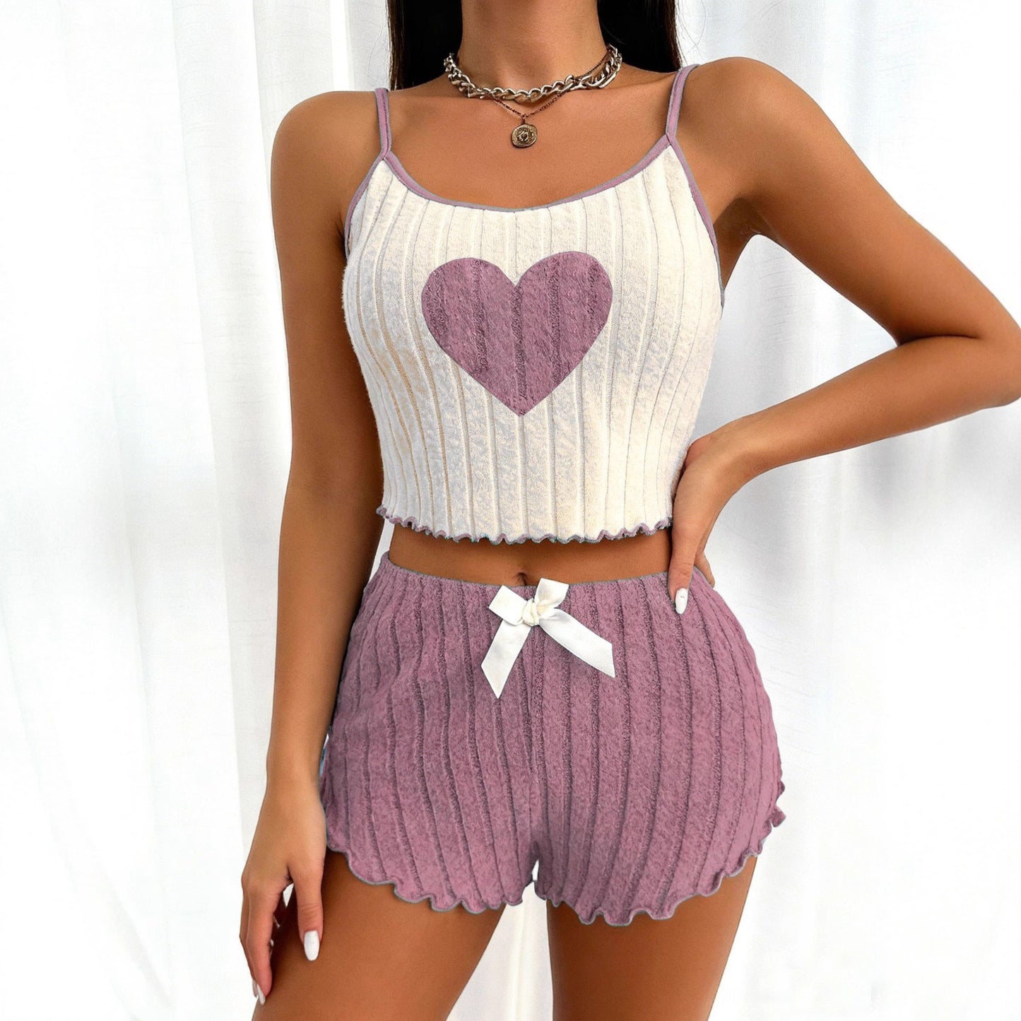 Casual Two-piece Set Featuring Loose-fitting Shorts And A Tank Top