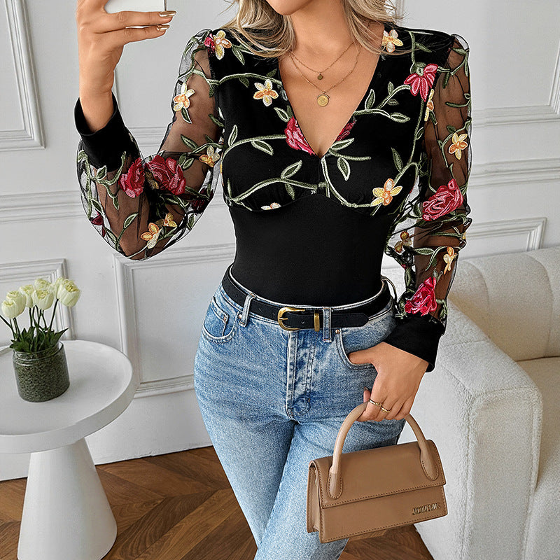 V-neck See-through Embroidery Stitching T-shirt